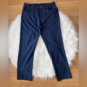 Greg Norman Men’s Golf Pants Size 34x30 Navy Blue Performance Stretch